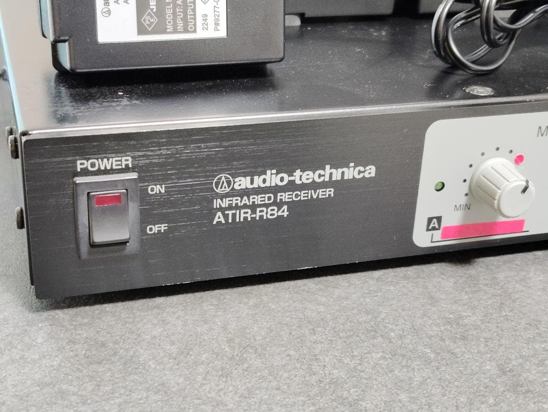オーディオテクニカ業務用ワイヤレスマイク＆レシーバーほか一式