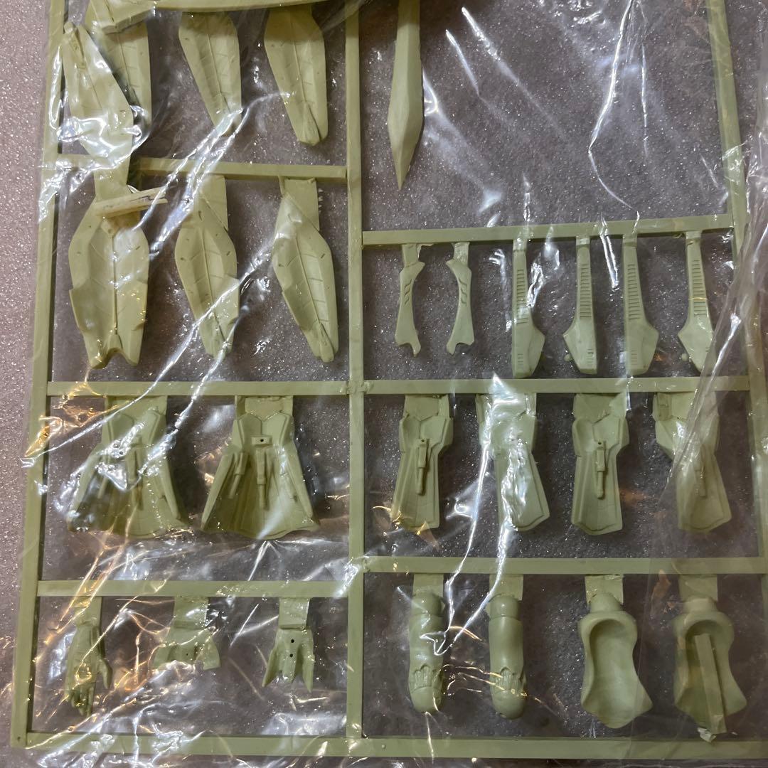 VOLKS ボークス 1/100スケール　SEYLEN サイレン 現状