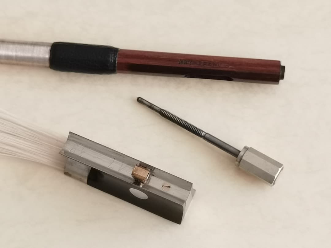 フレンチボウ4/4　刻印 ARY FRANCE　美品級