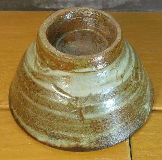 人間国宝 金城次郎 壷屋焼ぐい呑(笑魚紋ぐい呑）栞 共箱 壺屋焼 やちむん 美品