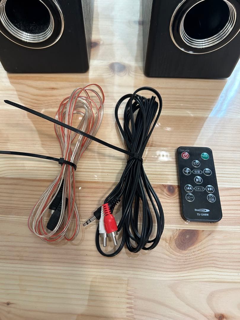 アンプ内蔵　タワースピーカー