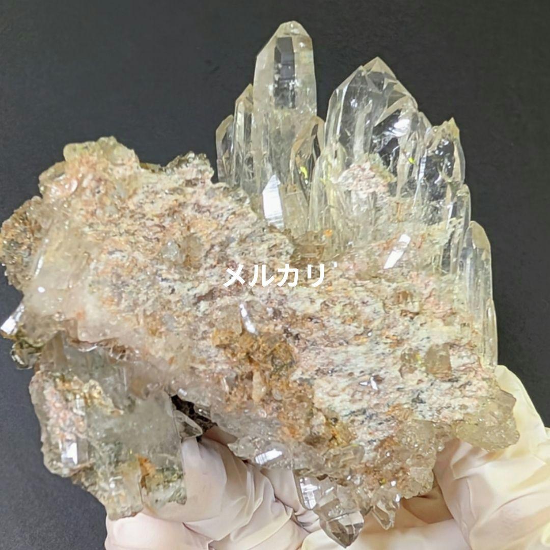 パルギ産　水晶クラスター