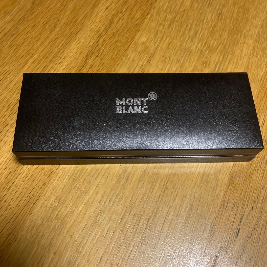 MONT BLANC ブラック万年筆 専用ケース付き