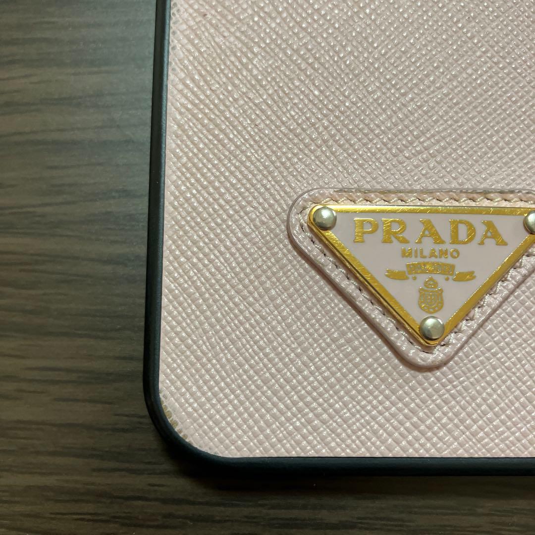 PRADA iPhone13 カバー