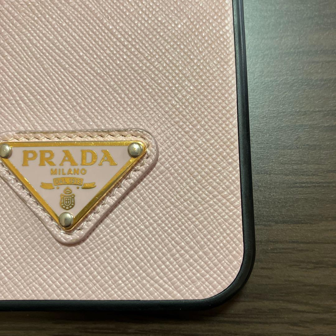 PRADA iPhone13 カバー
