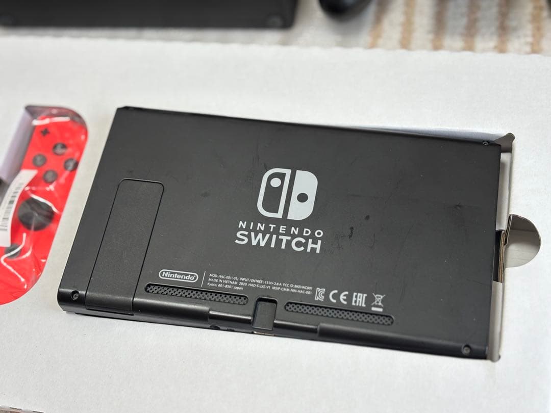【本日発送】Nintendo Switch本体 ネオンブルー/ネオンレッド