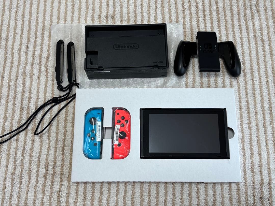 【本日発送】Nintendo Switch本体 ネオンブルー/ネオンレッド