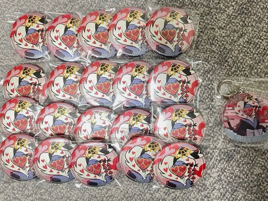 ハズビンホテル　和服　アニメイト　缶バッジ　ヴァレンティノ