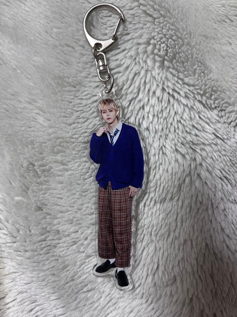 岡本聖哉 アクスタ アクキー 生写真 ペンライト まとめ売り スクラッチ特典付き