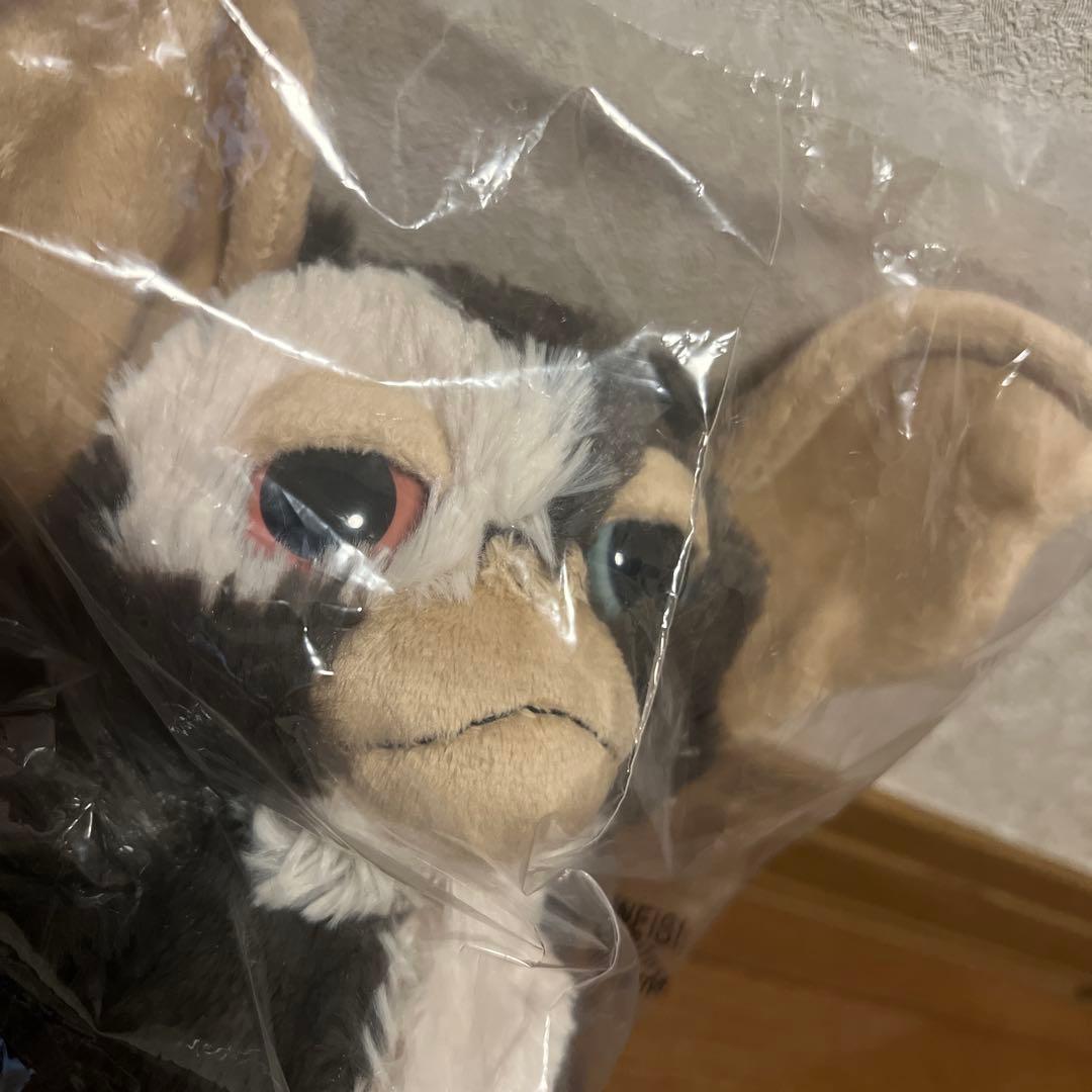 ベイフロー グレムリン 限定 ギズモ ぬいぐるみ オッドアイ 25cm