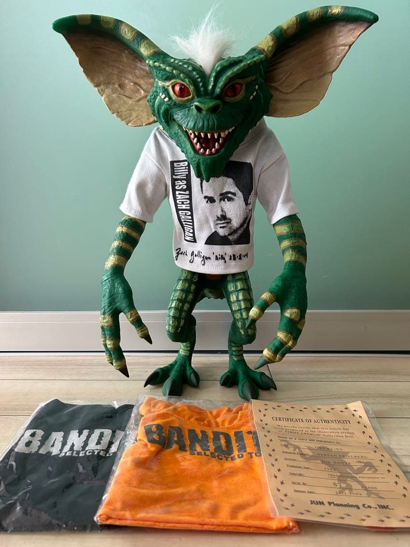 ジュンプランニング グレムリン BANDIT 19インチ ストライプフィギュア