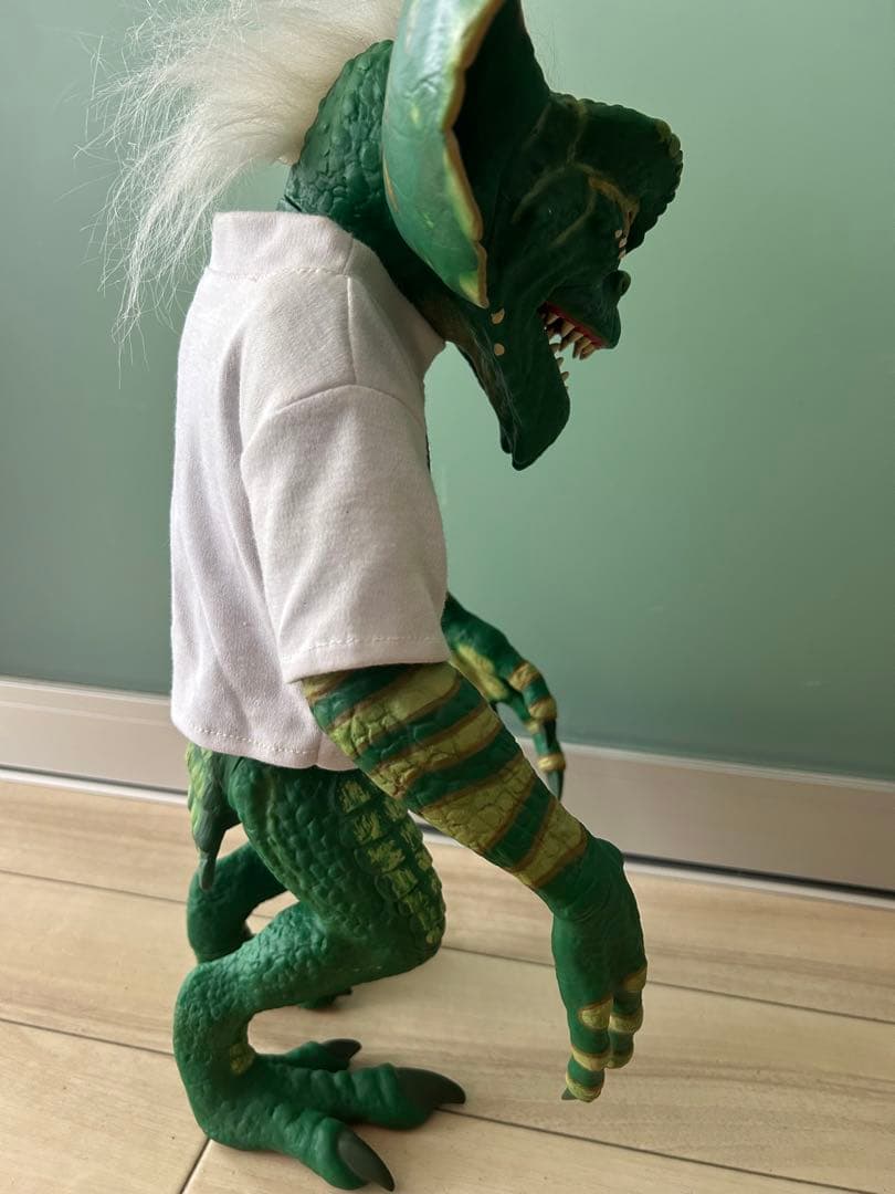 ジュンプランニング グレムリン BANDIT 19インチ ストライプフィギュア