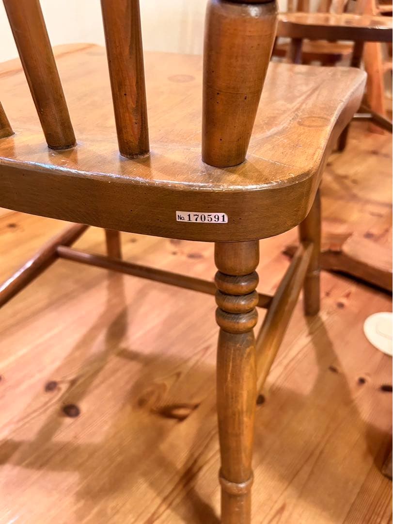 最終値下げにします‼️アンファンダイニングテーブルセット