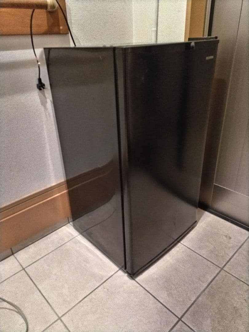 ✨IRIS OHYAMA冷蔵庫 93L 一人用近県限定配達無料✨