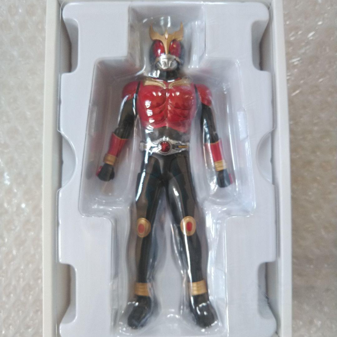 真骨彫　仮面ライダークウガ　マイティフォーム　ドラゴンフォーム　ペガサスフォーム