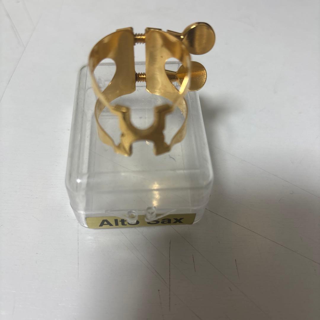 アルトサックス リガチャー 金メッキ ケース付き