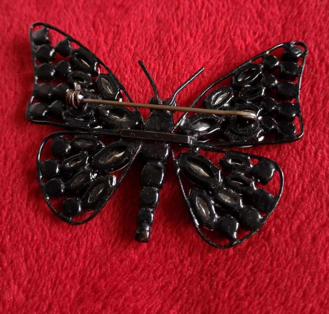ビンテージ ブローチ チェコ硝子 バタフライ 5色クリスタル装飾 238