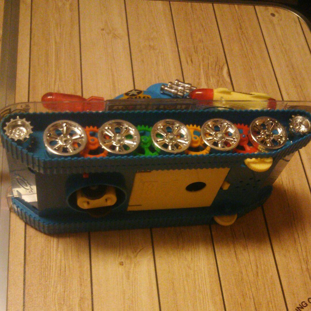 透明戦車 スーパータンク スケルトン JIN LI