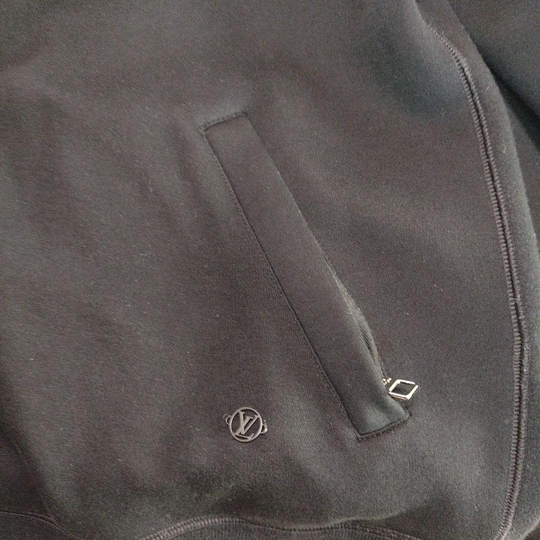 LOUIS VUITTON ジップアップパーカー シルバー金具 LVロゴ メンズ