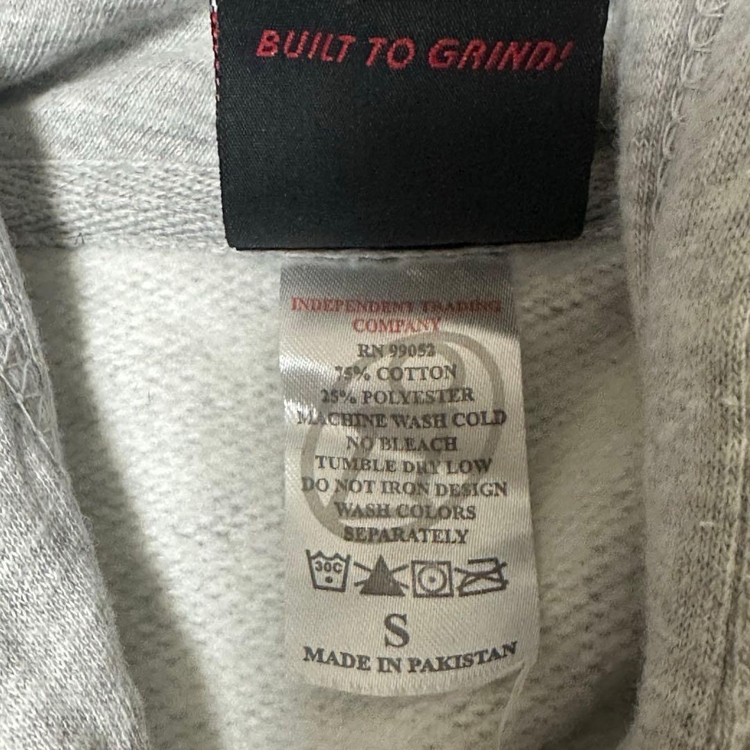 INDEPENDENT インディペンデント アイアンクロス スウェット パーカー