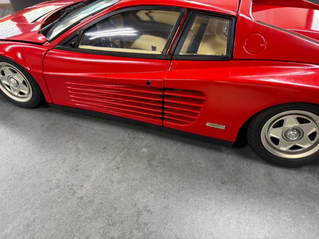 ポケール Pocher １／８ フェラーリ テスタロッサ ロッソ