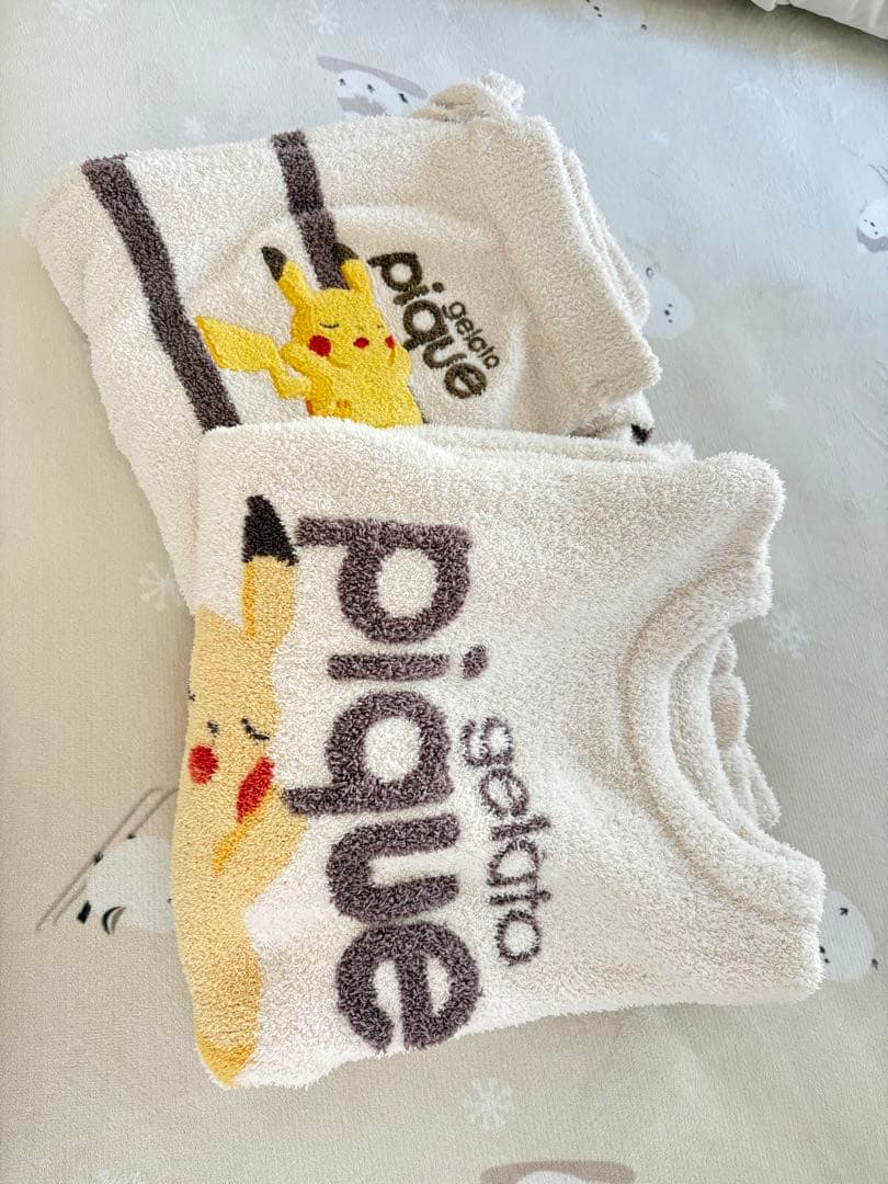 オ*ラ様 美品　レア　2023 ジェラピケ　ポケモン　ルームウェア　ピカチュウ