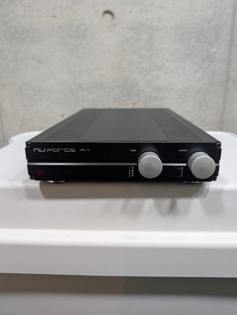 NuForce IA-7 v2 デジタル プリメインアンプ