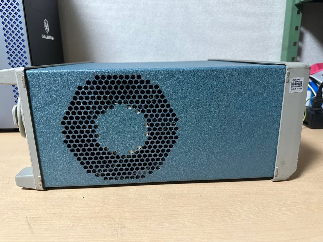 i*0様 Tektronix TDS 784D デジタルオシロスコープ中古