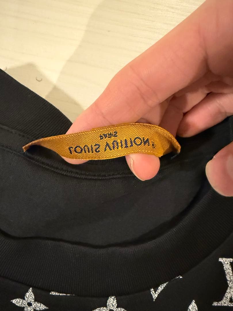 LOUIS VUITTON 　モノグラム　Tシャツ Mブラック