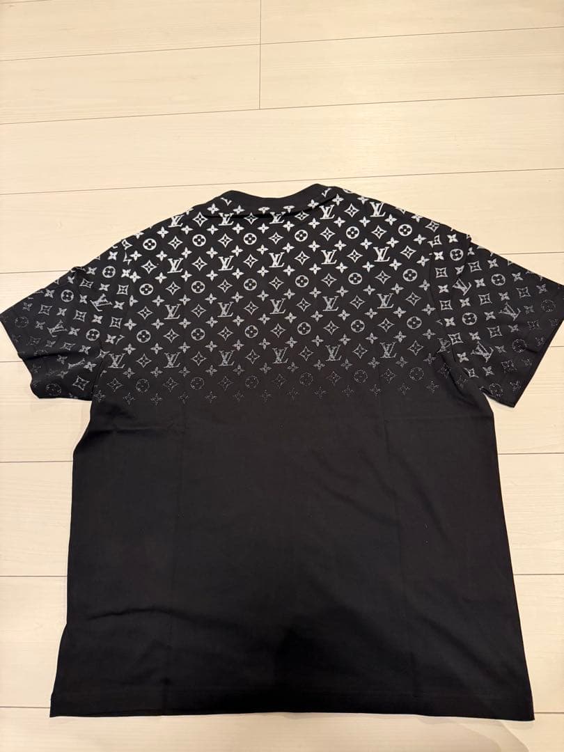 LOUIS VUITTON 　モノグラム　Tシャツ Mブラック