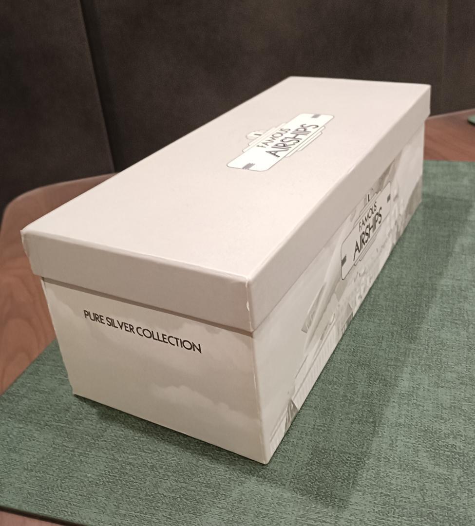 AIRSHIPS純銀製収集用メダル4個セット - 飛行船型ケース付き