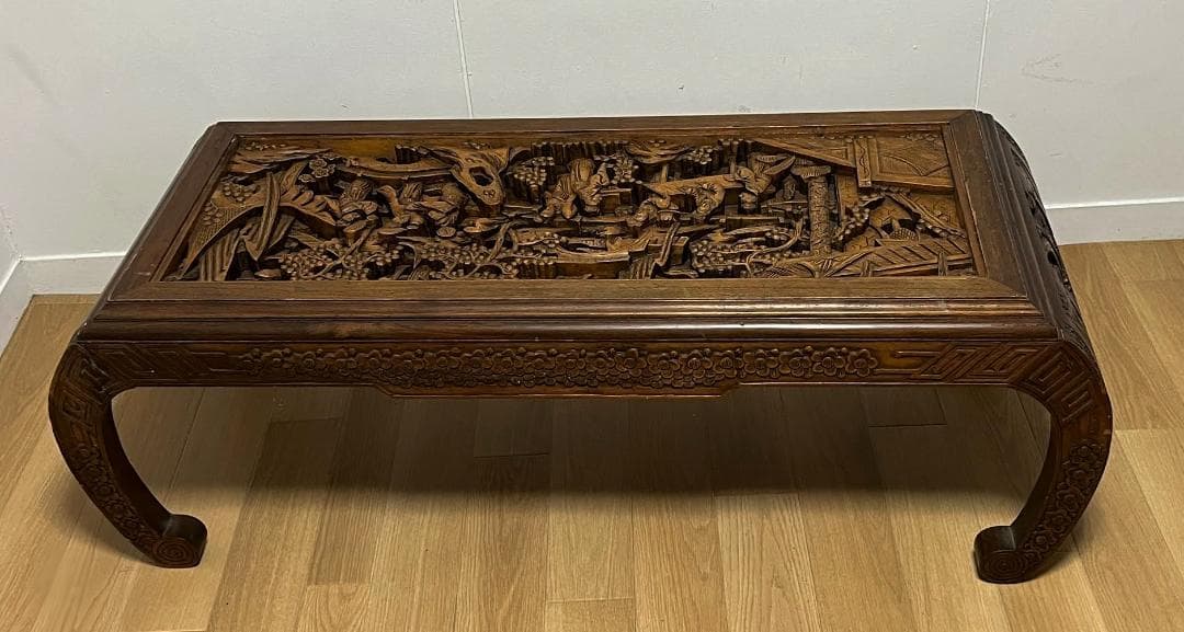 アンティーク家具 細密木彫彫刻　テーブル　高級家具 無垢材 座卓 座敷机