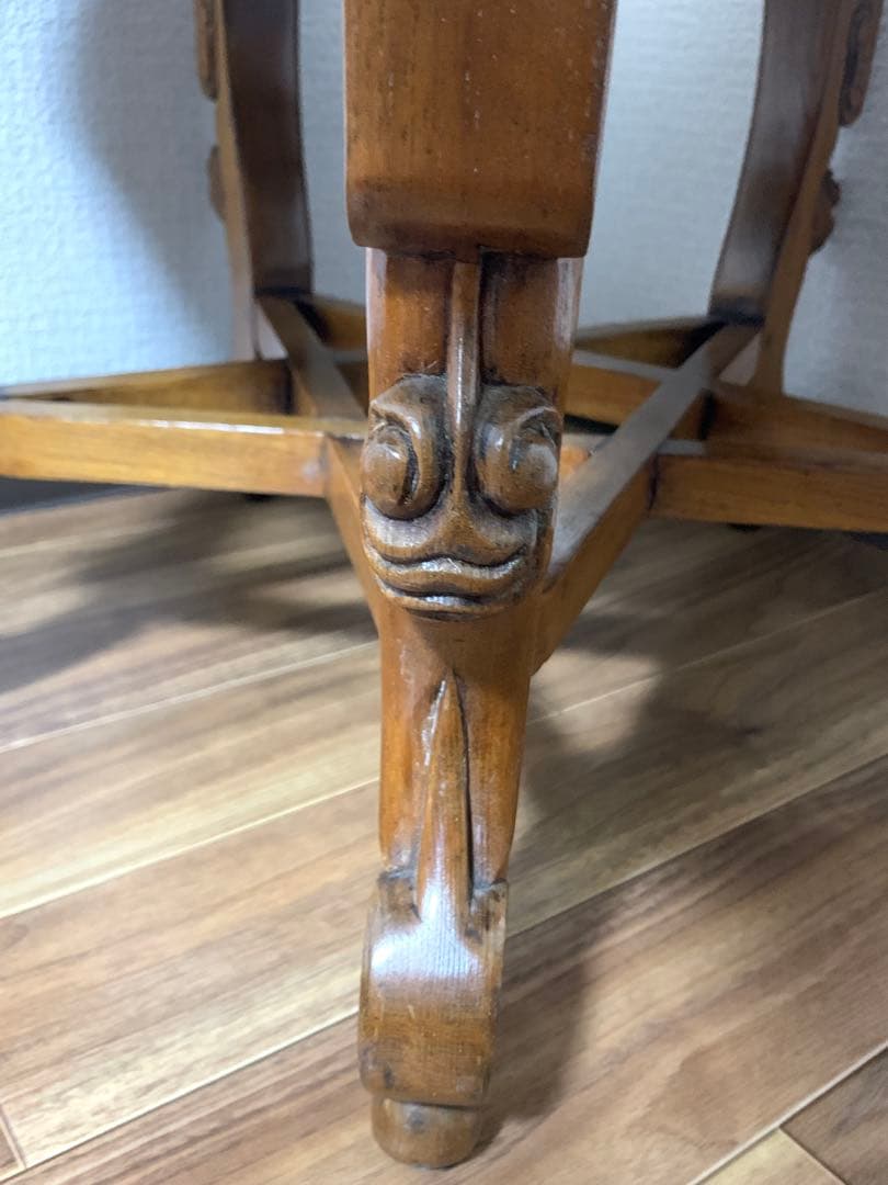 木製丸テーブル　アジアンカフェテーブル　飾り台　サイドテーブル　フラワーラック