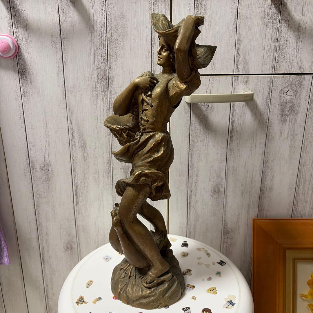 アンティーク風　ブロン ズ調 西洋女性像 置物