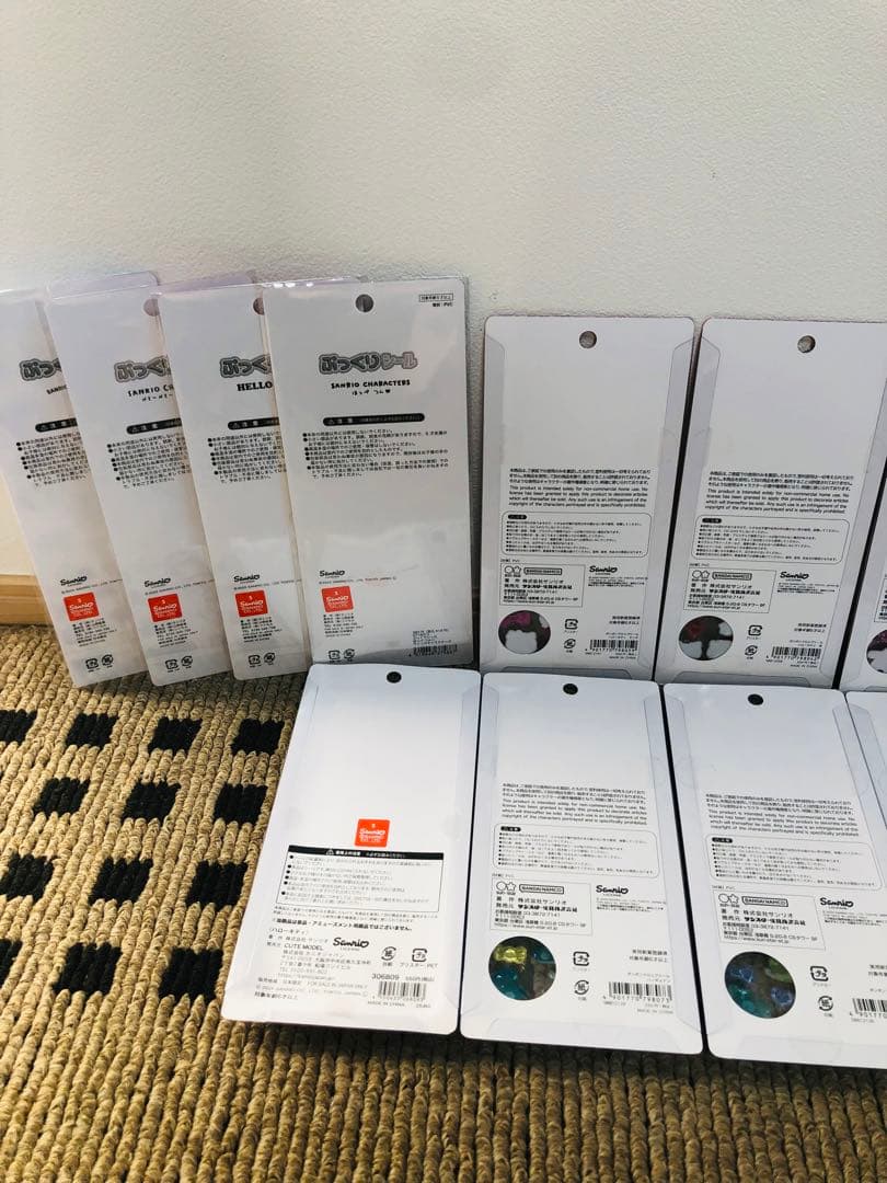 サンリオ　ボンボンドロップシール　デニムシール帳　他　まとめ売り21点