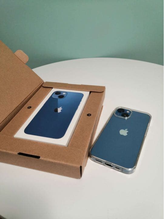 iPhone 13 ブルー 128 GB SIMフリー