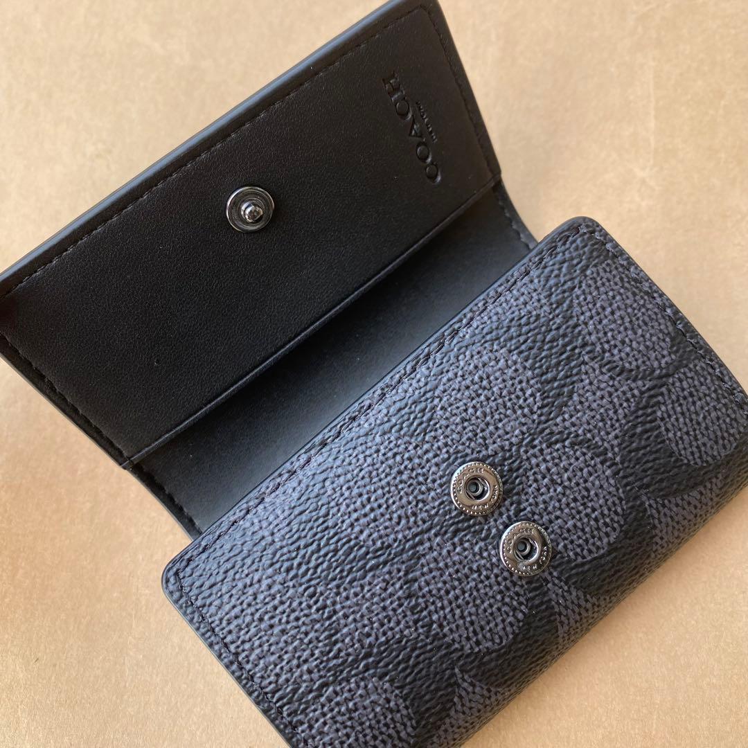 （付属品付き）キーホルダー　キーケース　キーリング　ブラック