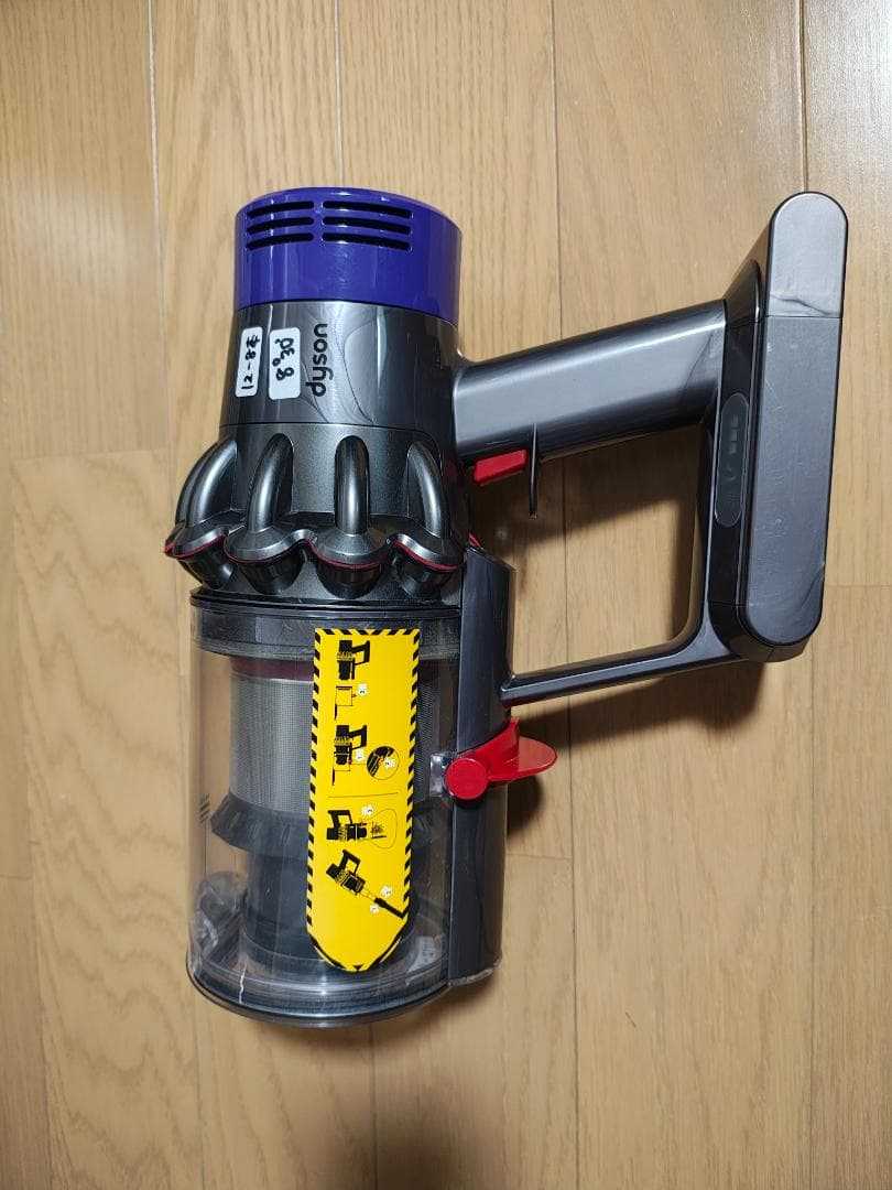 ダイソン★コードレス掃除機★V10本体★ＳV12★バッテリー新品と同等★8