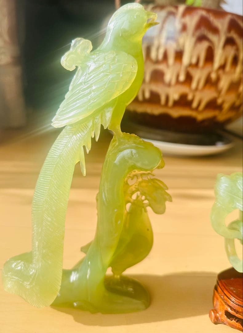 現状品 翡翠 鳥と花の彫刻 高さ約2 3cm 18 Cm 2点セット