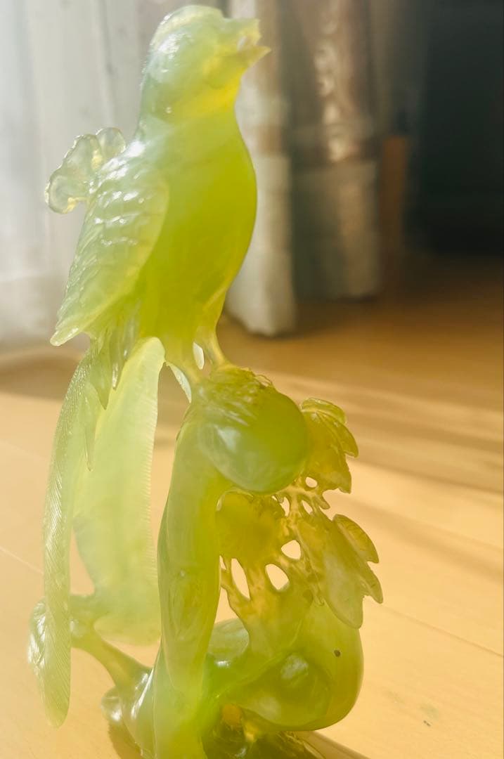 現状品 翡翠 鳥と花の彫刻 高さ約2 3cm 18 Cm 2点セット