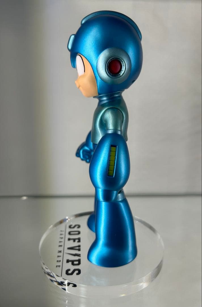 ロックマン　sofvips 開封済　台座付き　フィギュア