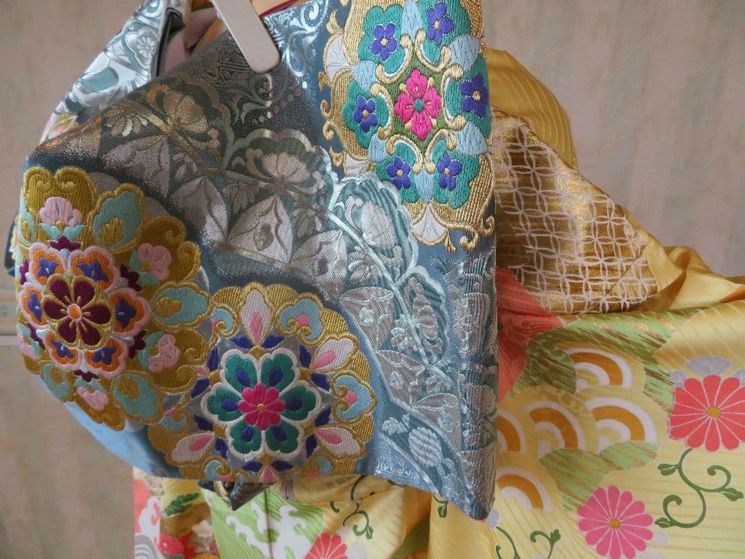 5200 振袖フルセット　正絹黄イエロー　成人式結婚式卒業式 古典御所車