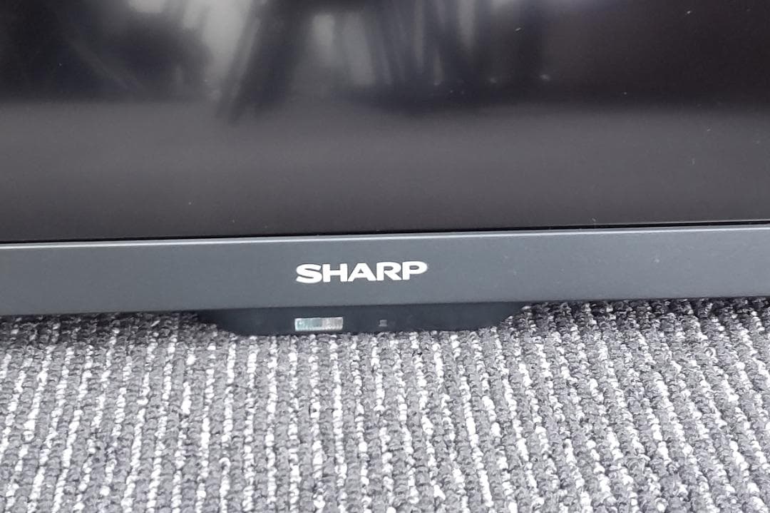 【直接引取り限定、千代田区神田】美品シャープAQUOS液晶テレビ65V型4K