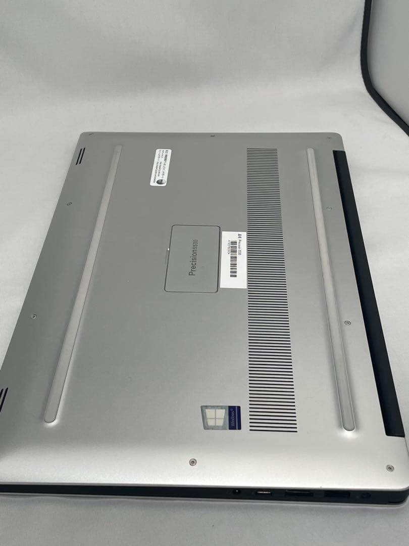 Windowsノート本体 Dell Precision 5530 i7-8850H QuadroP1000