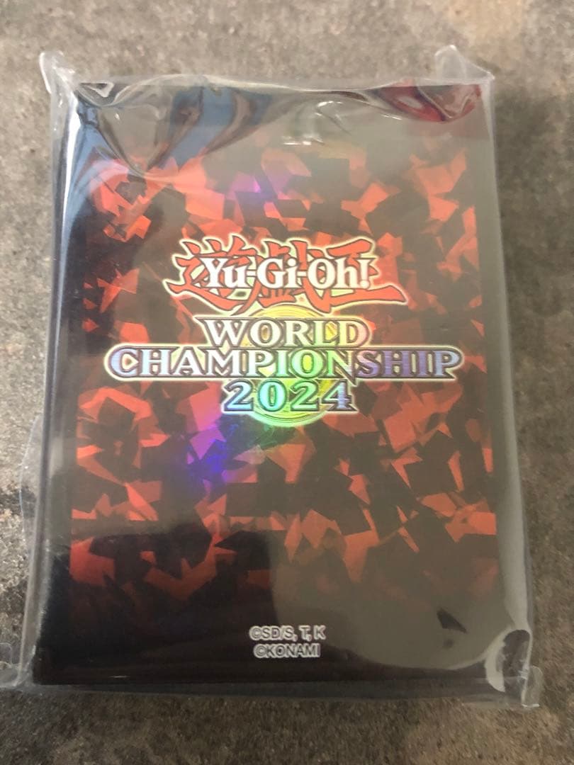 遊戯王WCS2024 スリーブ　赤　未開封　yu-gi-oh 世界大会