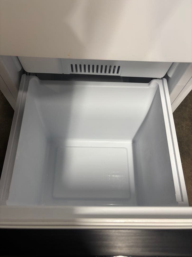 ハイセンス ノンフロン冷凍冷蔵庫 HR-D15F 2023年製