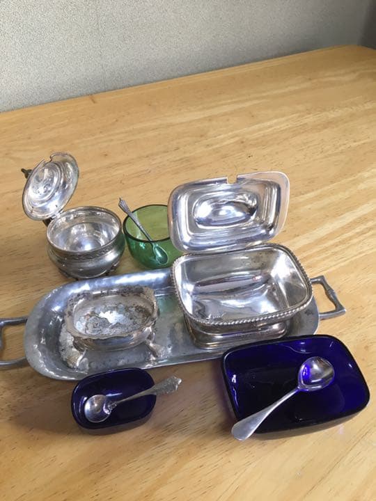 洋銀製　調味料入れ