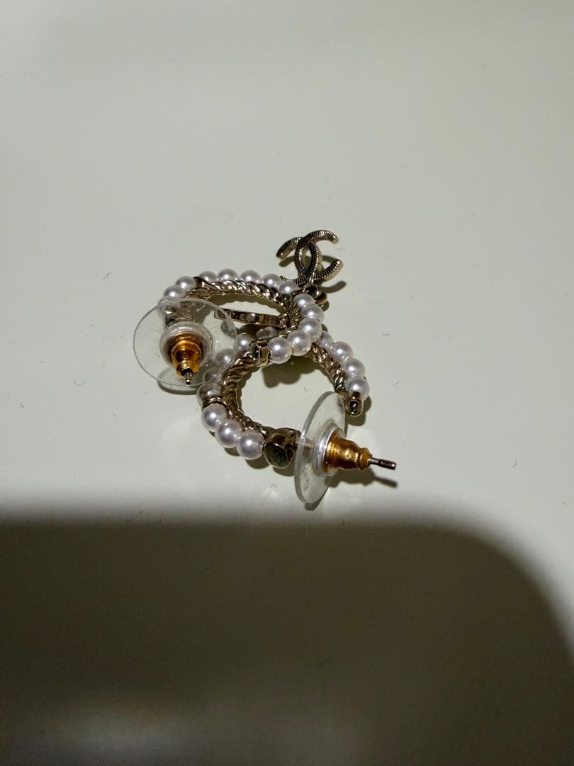 シャネルピアス