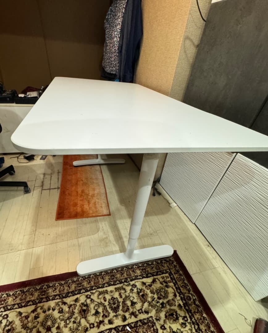 IKEA BEKANT(ベカント) デスク ホワイト 160cm x 80cm