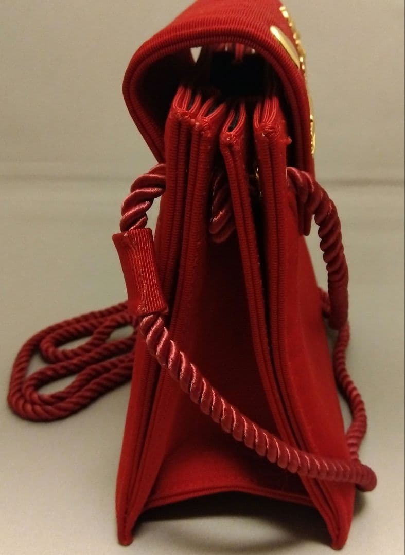 ソニアリキエルSR 赤いクロスボディポーチ ゴールド装飾付き